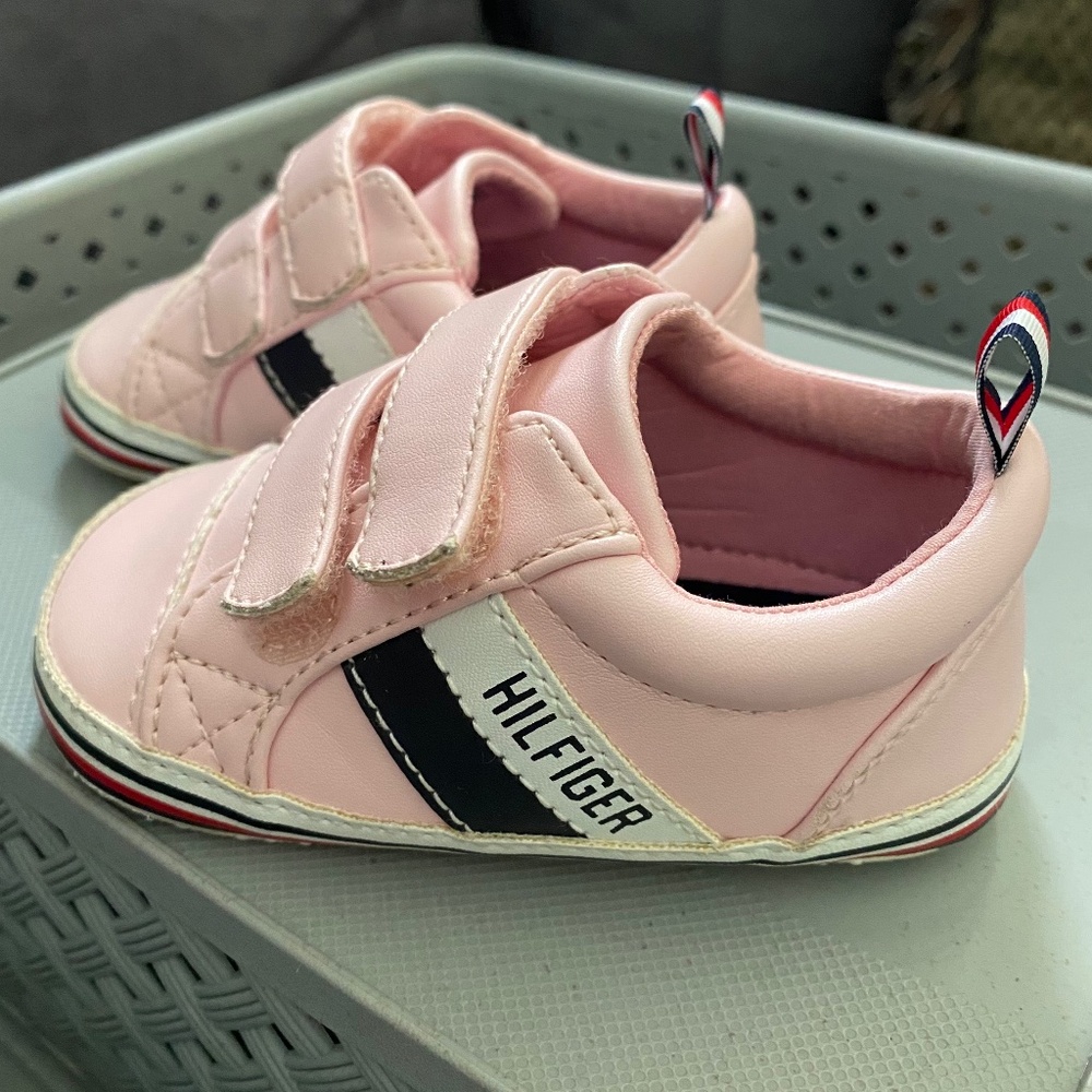 Tommy Hilfiger Pink Babies' Signature Stripe Sneakers Size 4 - 7182138
